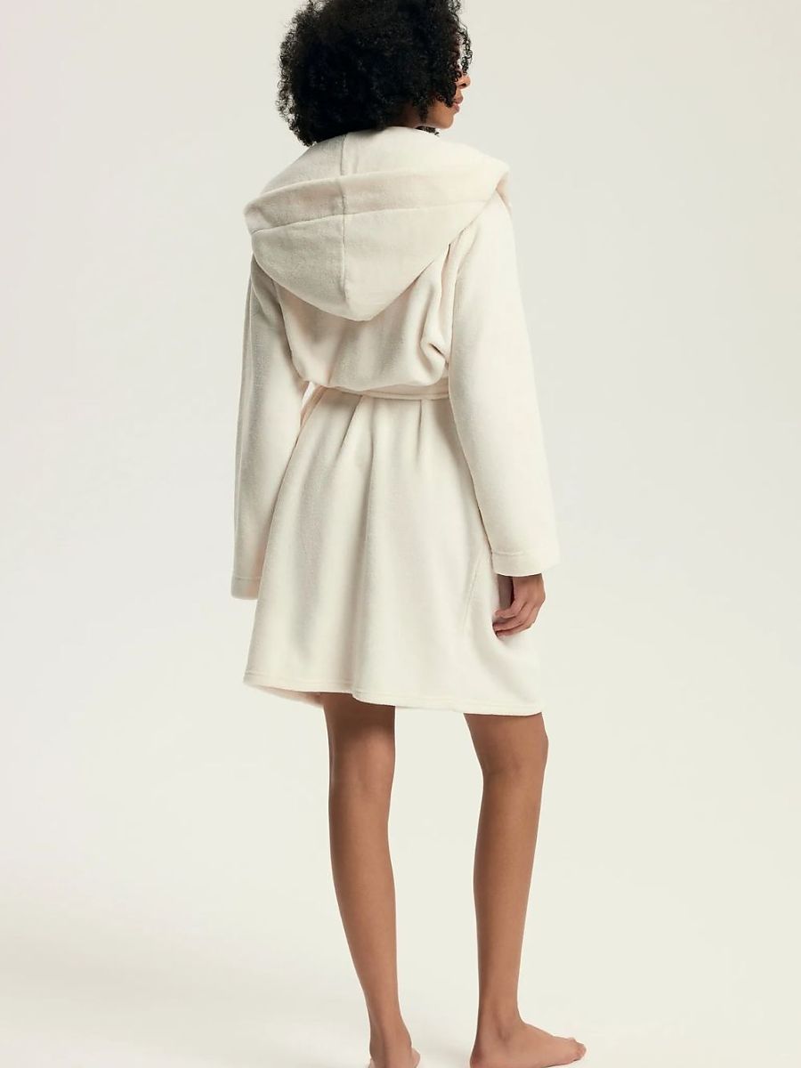 Bathrobe model 219812 Henderson-2